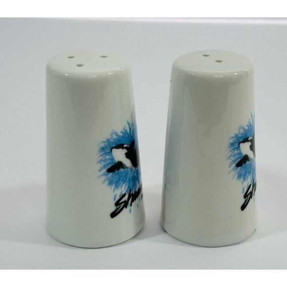 Sea World Amusement Park Shamu Killer Whale Salt & Pepper Shakers Ceramic Vtg - Picture 4 of 8